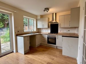 Kitchen- click for photo gallery